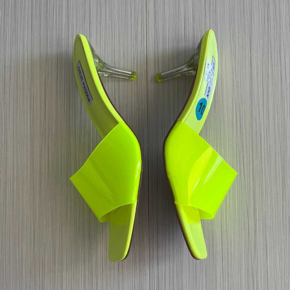 Plastic sandals